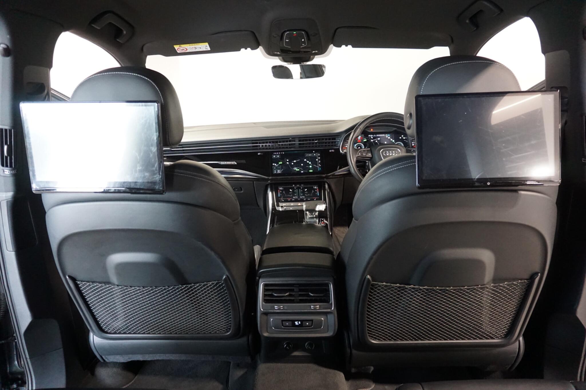 Audi Q7 3.0 TFSIe V6 55 Black Edition SUV 5dr Petrol Plug-in Hybrid Tiptronic quattro Euro 6 (s/s) 17.9kWh (381 ps)